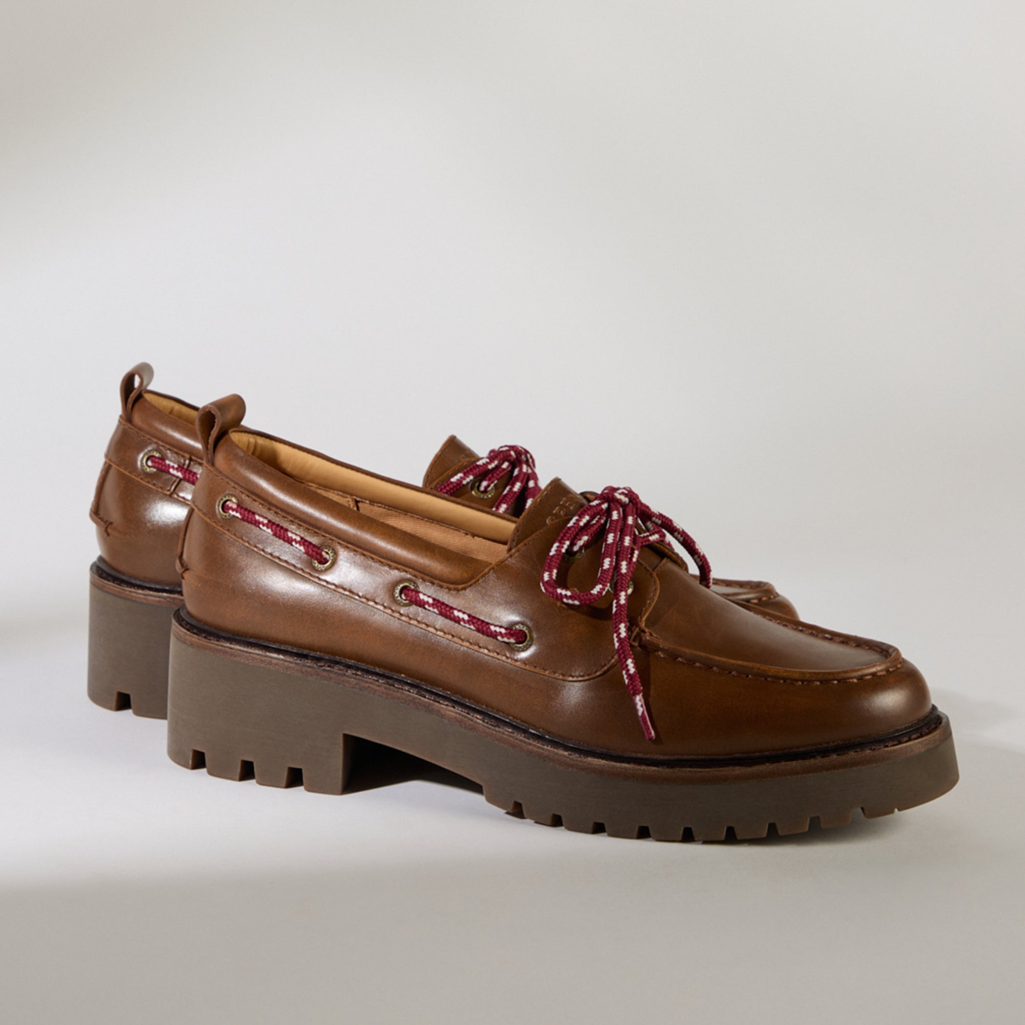 Authentic Original™ 2 Eye Lug Boat Shoe