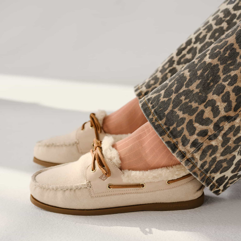 Authentic Original™ 2 Eye Boat Shoe